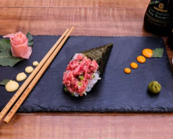 Tuna Temaki